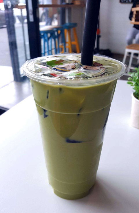 YOLO Coffee Cafe - Pubs Perth 0