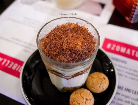 Bar Zini - Pubs Perth 0