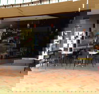 One 2 One Cafe - Pubs Perth