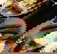 Stone Wall Cafe - Pubs Perth