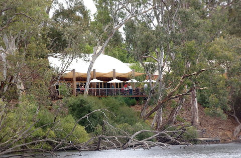 Tahbilk Cafe - Pubs Perth 0