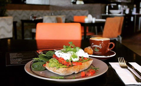 Treehouse Café - Pubs Perth 0