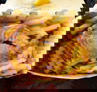 Fin's Cafe - Pubs Perth