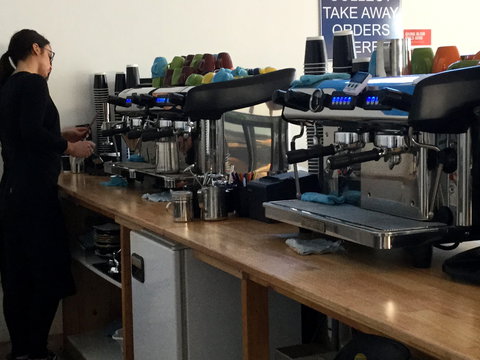 J & L Coffee Roasters And Chocolatiers - Pubs Perth 2