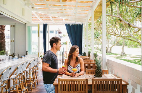 Paper Daisy - Pubs Perth 1