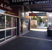 Recharging Burger and Coffee - Pubs Perth