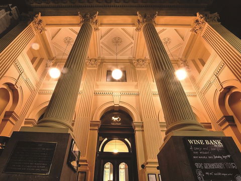 Wine Bank On View - Pubs Perth 0