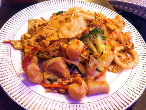 Cafe Thailand - Pubs Perth 0