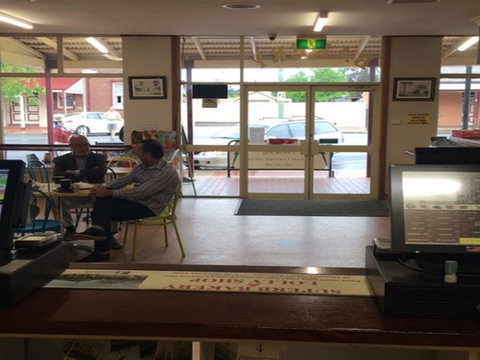 Superb Bakery And Lolly Shop - Pubs Perth 2