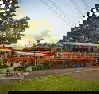 Yum Yum Tree Cafe - Pubs Perth