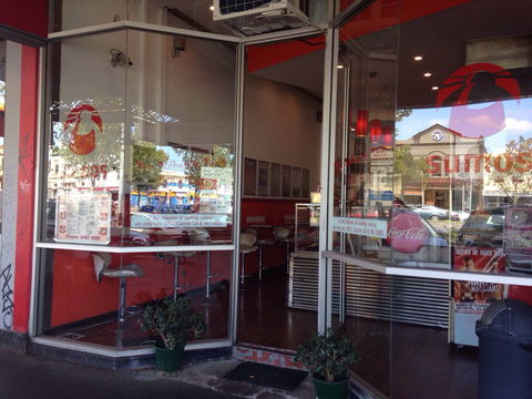 Sumos Noodle & Sushi Bar - Pubs Perth 0