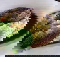 Tucker Inn Bistro - Pubs Perth