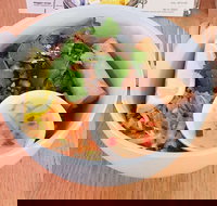 Golden Tree Cafe - Pubs Perth