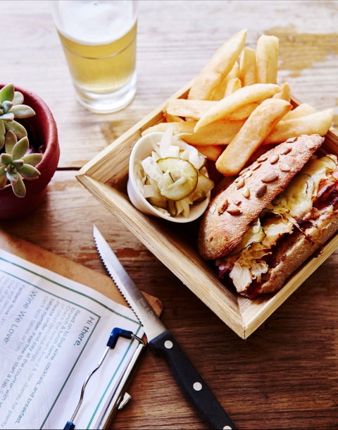 Wombat Hill House - Pubs Perth 2