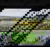 Black Swan Winery and Restaurant - Pubs Perth