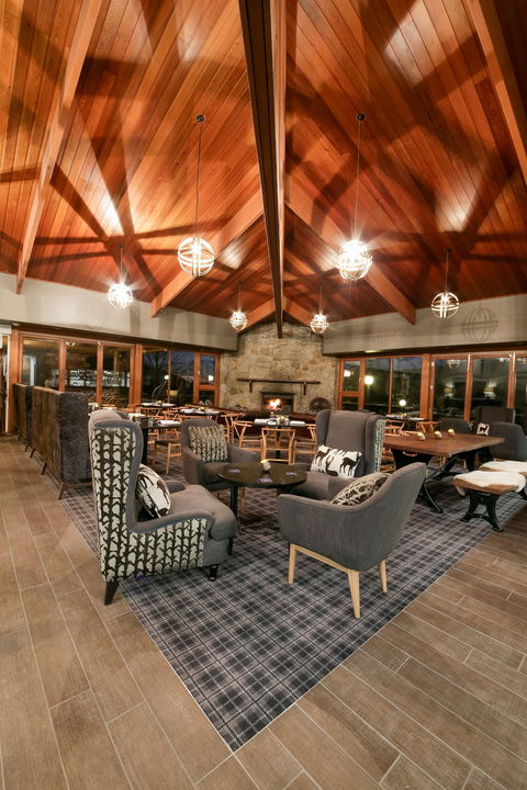Peaks Restaurant & Bar - Pubs Perth 0