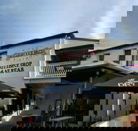 Albies Bar  Bistro - Pubs Perth