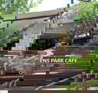 Queens Park Cafe - Pubs Perth