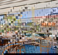 Comfort Inn Blue Lagoon Sails Restaurant - Sails Restaurant Closed Until Further Notice - Pubs Perth