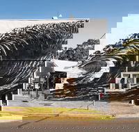 The Local Inverloch - Pubs Perth