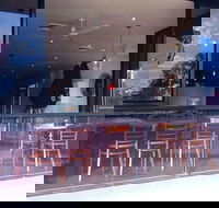 Debarge Hair  Caffe - Pubs Perth