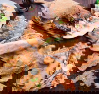 Garage 147 - Pubs Perth