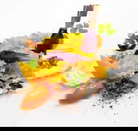 Oscillate Wildly - Pubs Perth