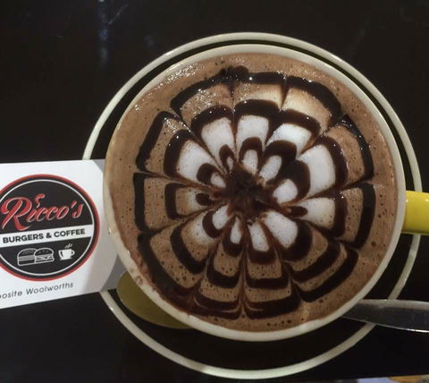 Ricco's Burgers And Coffee - Pubs Perth 0