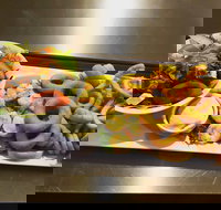 Armaniis - Pubs Perth