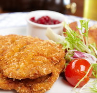 Emu Sports Club Bistro - Pubs Perth