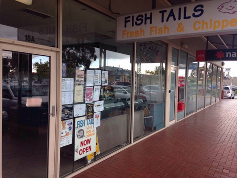 Fish Tails - Pubs Perth 0