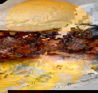 Sneaky Burger - Pubs Perth