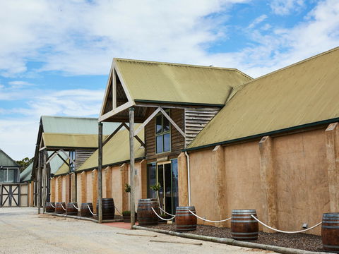 Pipers Brook Vineyard - Pubs Perth 2