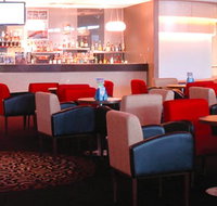 Waves Bar  Lounge - Pubs Perth