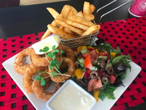 Feeding Frenzy Cafe - Pubs Perth 0