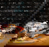 Shut the Gate Wines - Pubs Perth