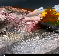 Bentley's Hotel Motel