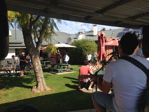 Royal Mail Hotel Mulwala - Pubs Perth 2