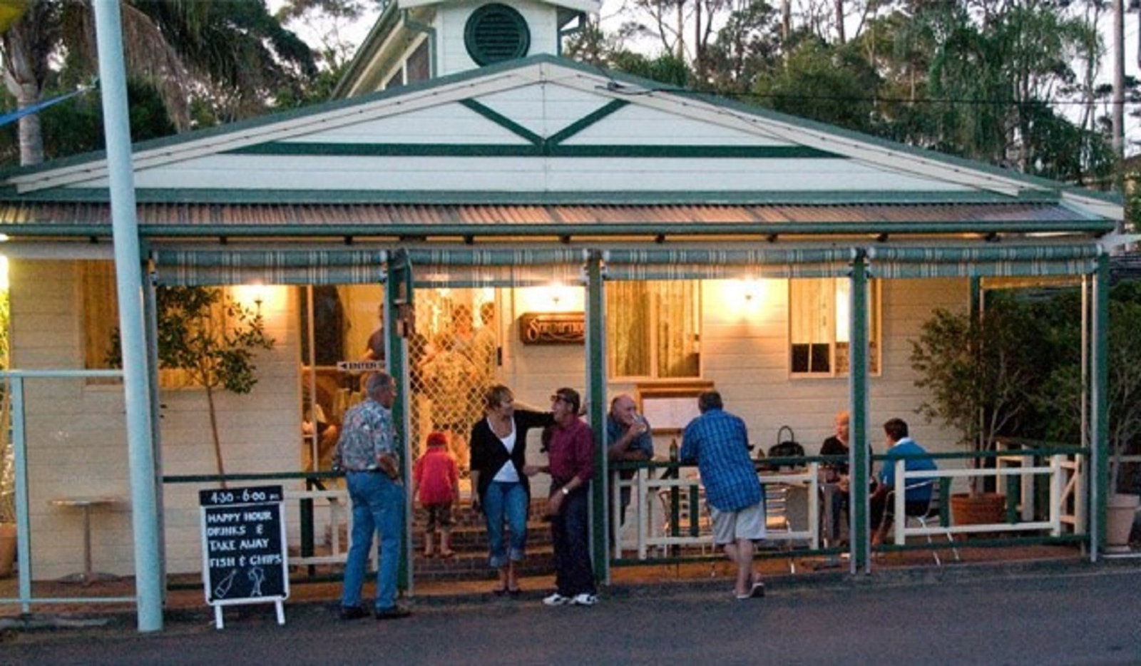 Sunshine Bay NSW Pubs Perth