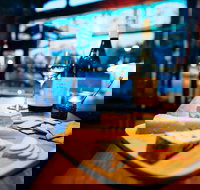 Longbeach Hotel - Pubs Perth