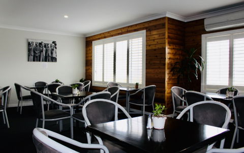 Restaurant At The Golfie - Pubs Perth 1