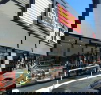 Feed 'n' Frenzy - Pubs Perth