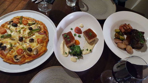 Hearth Pizza & Small Plates - Pubs Perth 0