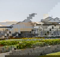 Harrigans Irish Pub and  Harrington River Lodge