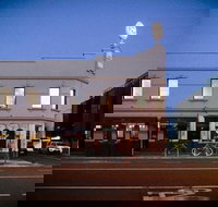 RiverView Cafe  Wine Bar - Pubs Perth