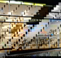 Yan Tea - Pubs Perth
