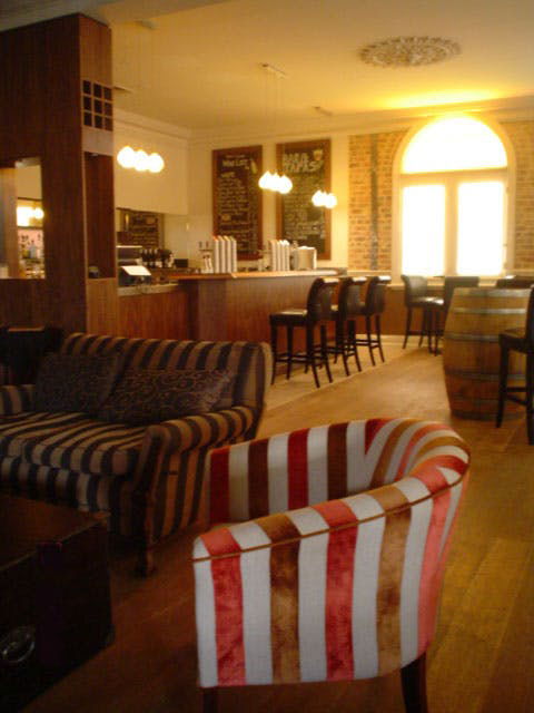 Rose & Crown - Pubs Perth 0