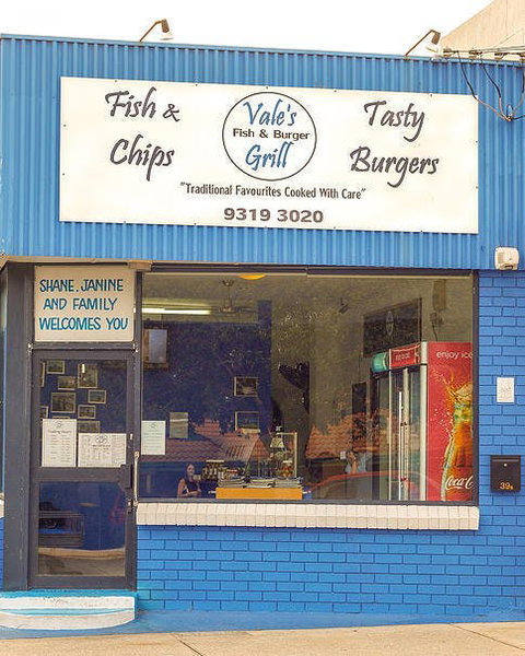 Bicton Fish And Burger Grill - Pubs Perth 0