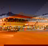 Golden City Hotel - Pubs Perth