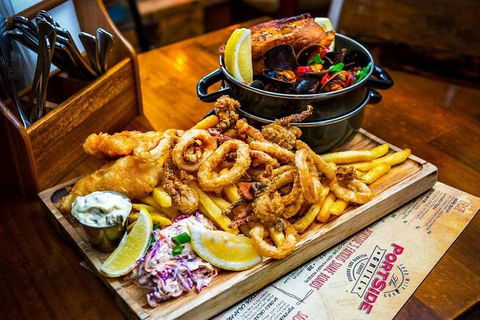 3 Sheets On The Lake - Pubs Perth 0